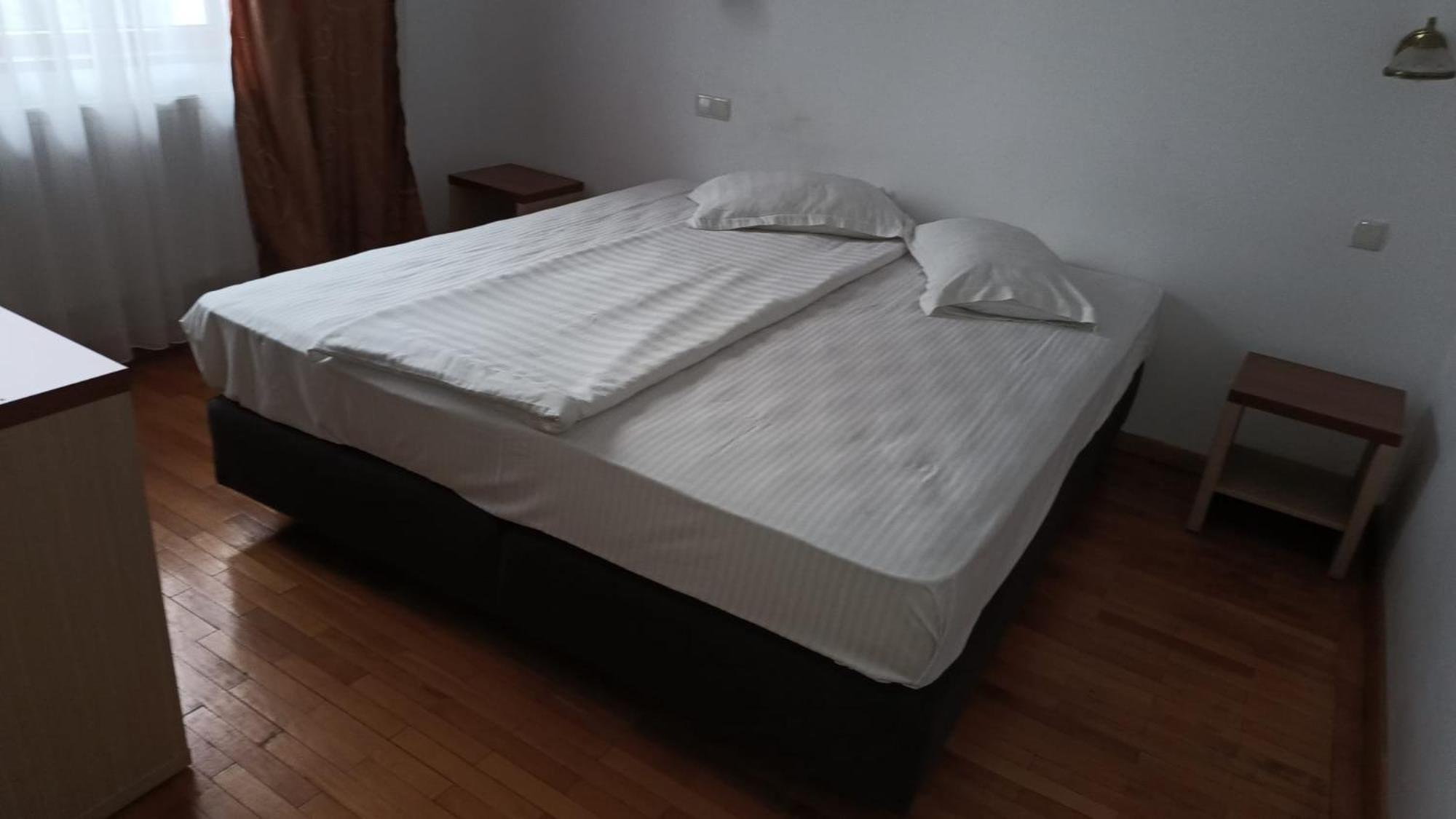 Hotel Posada Râmnicu Vâlcea Exteriör bild